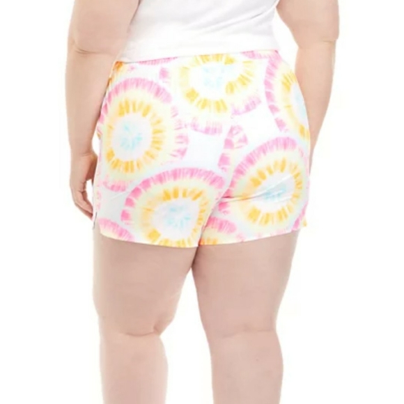 Crown & Ivy Multi Dye Shorts - Picture 2 of 3